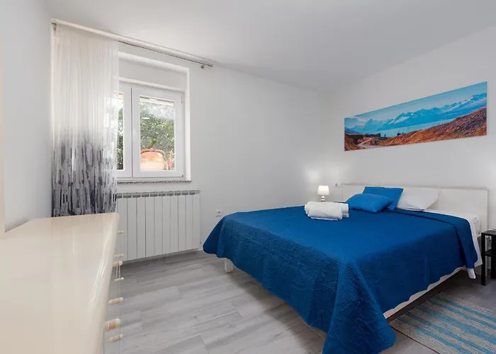 Gorgeous Apartment In Dracevac Ninski * Dracevac Ninski