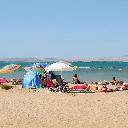 Ferienhaus Gorgeous Apartment In Dracevac Ninski