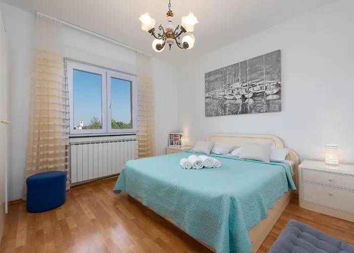 Дом отдыха Gorgeous Apartment In Dracevac Ninski Dracevac Ninski