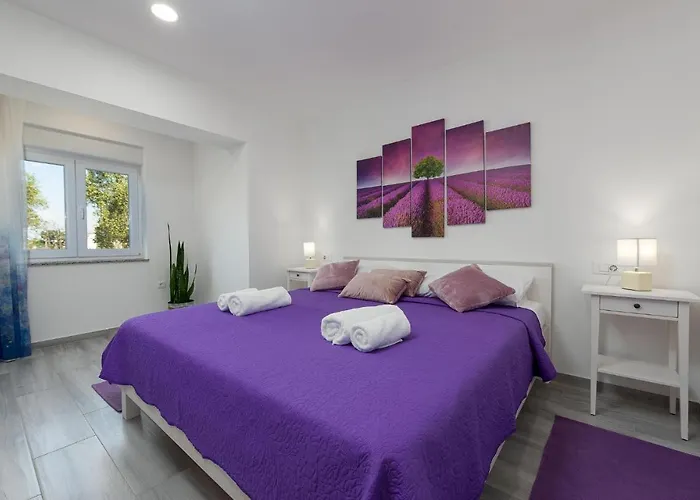 Дом отдыха Gorgeous Apartment In Dracevac Ninski
